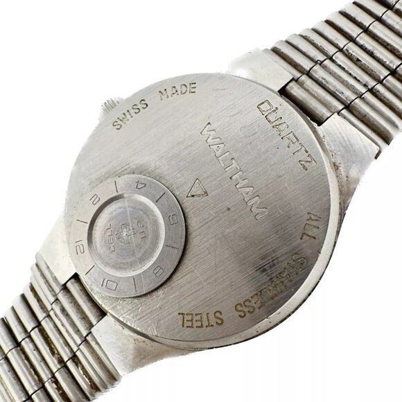 Vintage Waltham Men's Quartz Wristwatch ESA 9183 Stainless Steel Swiss w Band - Picture 3 of 3
